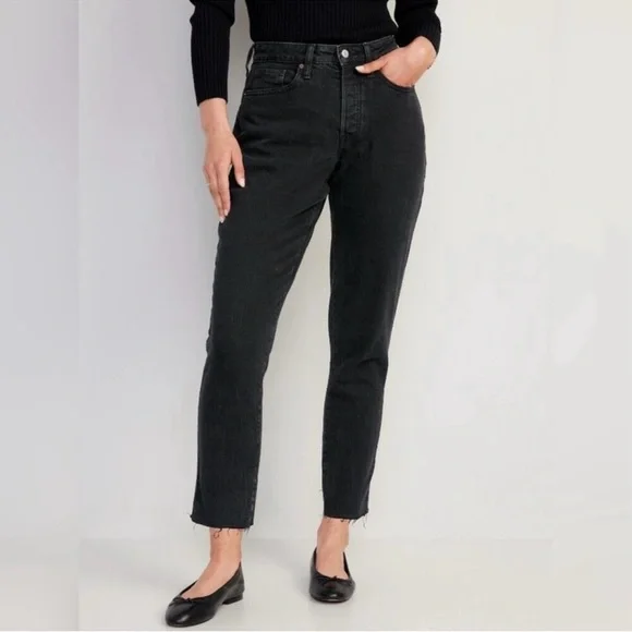 Old Navy OG Straight High Rise Jeans in Black. Women’s 4 Petite - Picture 1 of 13